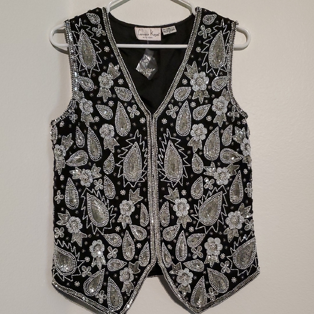 326◼️LAURENCE KAZAR VEST